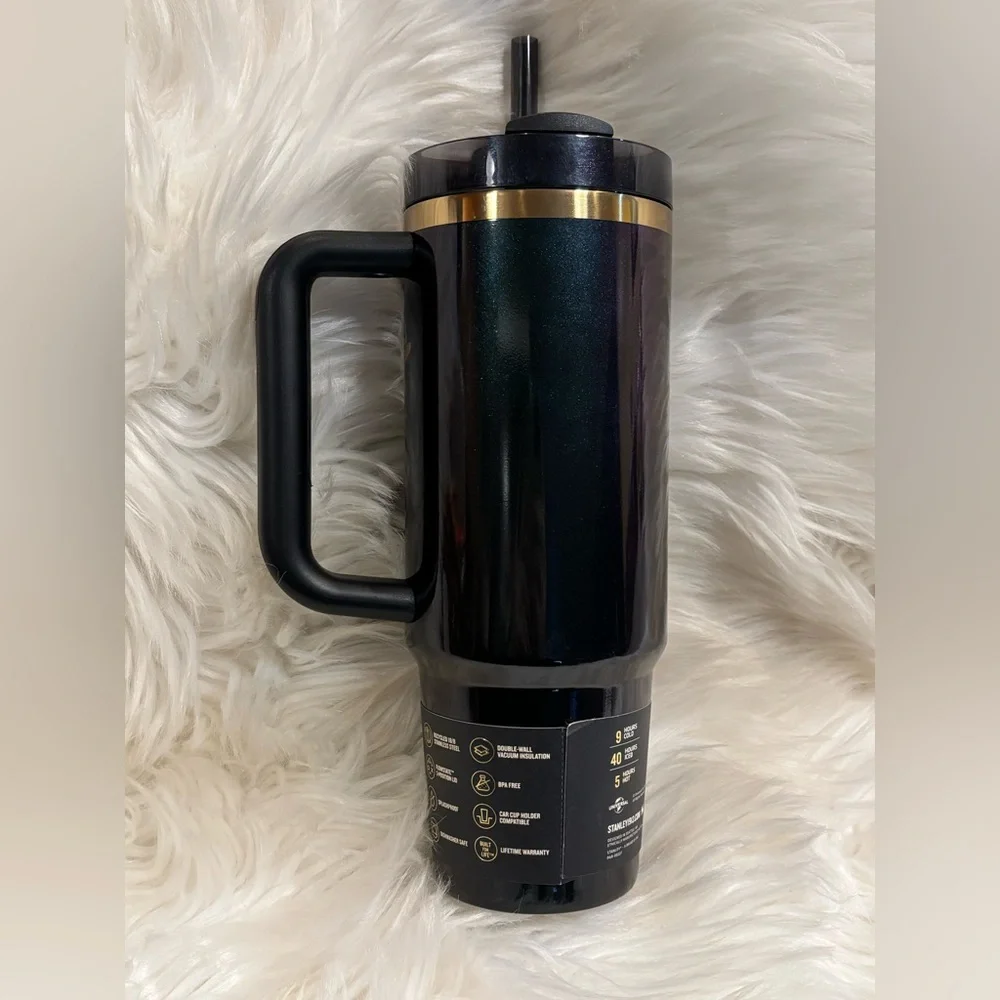 Stanley 30 oz Stainless Steel H2.0 Flowstate Quencher Tumbler Elphaba For Good - Picture 2 of 12